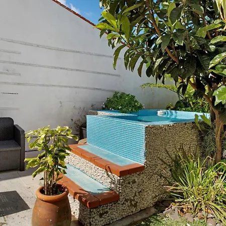 Pool Front * Caniço