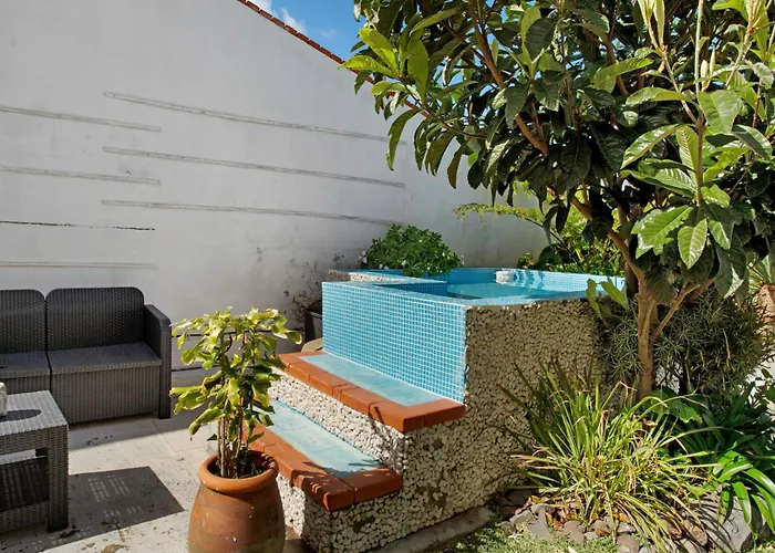 Pool Front * Caniço