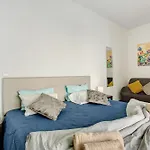 Pool Front * 卡尼索