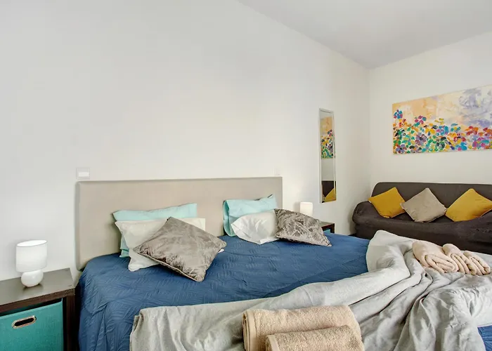 Pool Front * 卡尼索